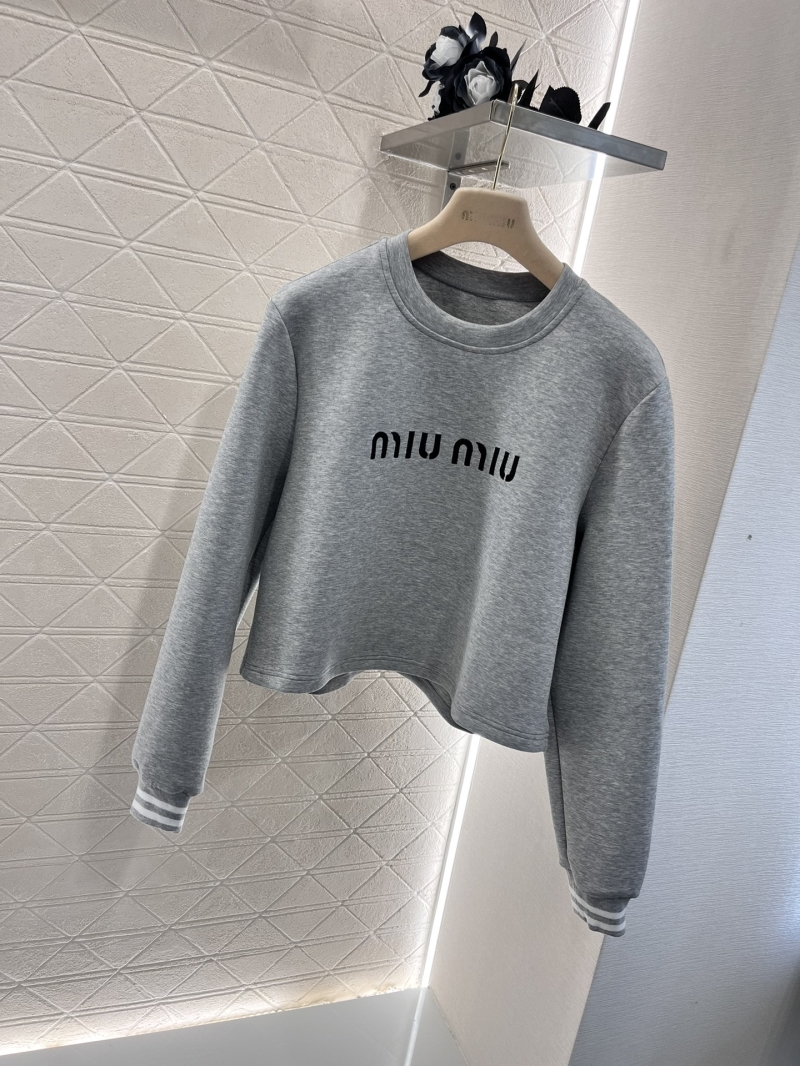 Miu Miu sets